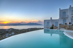 Infinity Shared Swimming Pool with breathtaking view