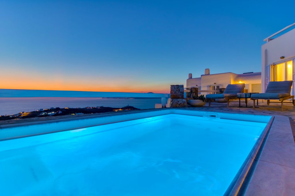 Private Pool with Hydromassage with Breathtaking view